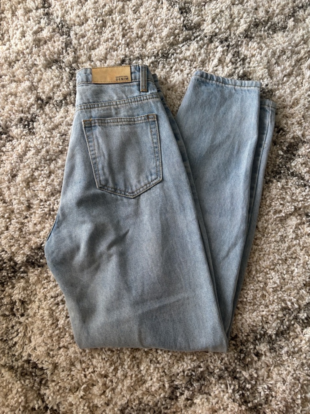 Nasty Gal Light Blue Straight-Leg Women’s Jeans